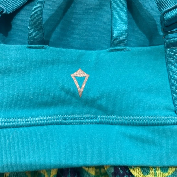 Ivivva (size 8) tank top with adjustable soft velvet straps and trim) - Picture 7 of 8